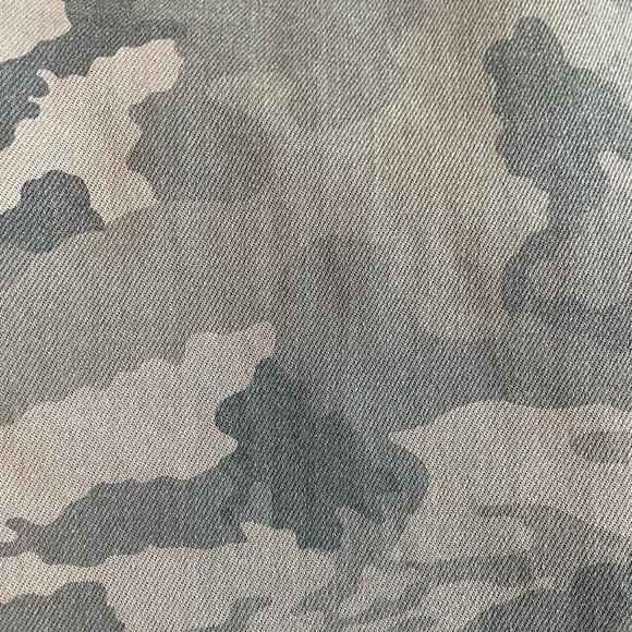 LAURIE Felt Power Silky Track Stripe Camo Print Jeans - Picture 7 of 11